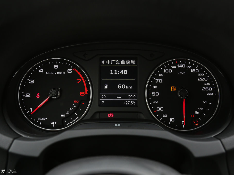 2017?yun)WA3 Limousine 35 TFSI M(jn)ȡ