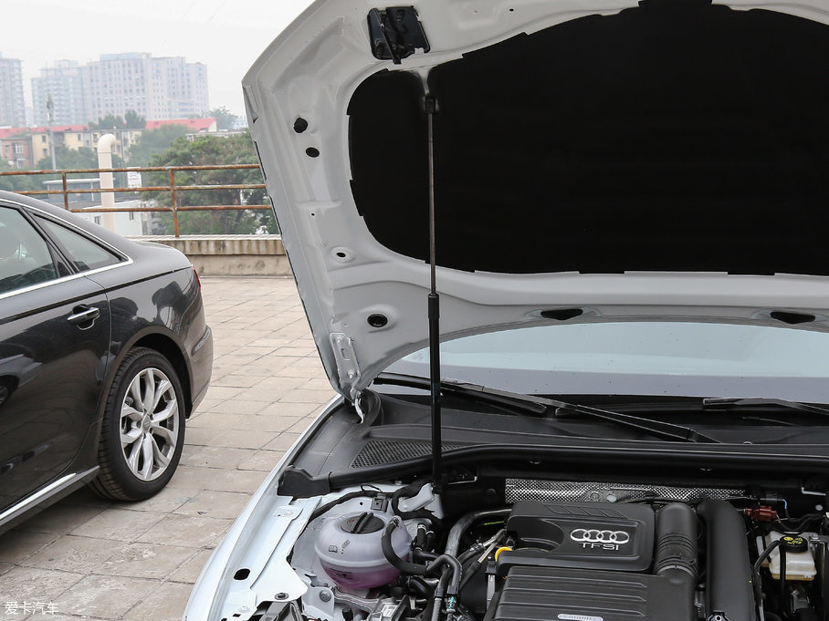 2017WA3 Limousine 35 TFSI Mȡ