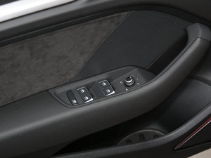 201740 TFSI \ {܇ƅ^	