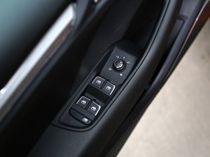 201740 TFSI L {܇ƅ^	