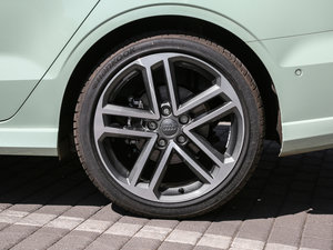 201740 TFSI \(yn)(dng) ݆Ȧ