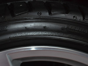 201735 TFSI L ݆̥ߴ