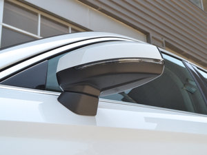 201735 TFSI \(yn)(dng) (x)(ji)^