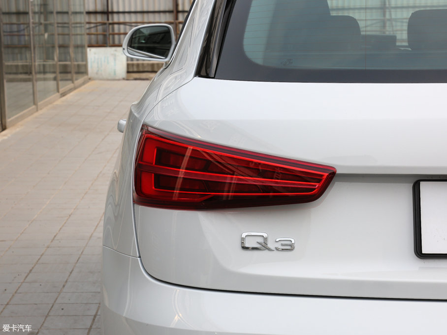 2017?yun)WQ3 30 TFSI r(sh)