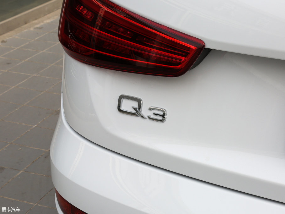 2017?yun)WQ3 30 TFSI r(sh)