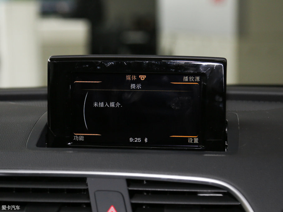 2017?yun)WQ3 30 TFSI L(fng)