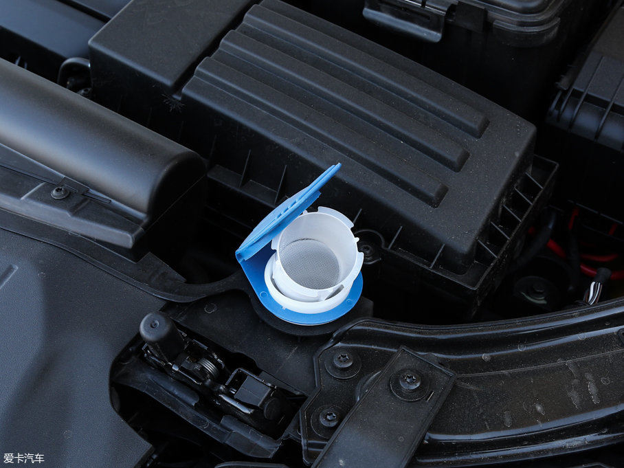 2017?yun)WQ3 35 TFSI L(fng)