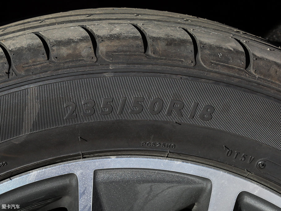 2017WQ3 40 TFSI quattro ȫr\