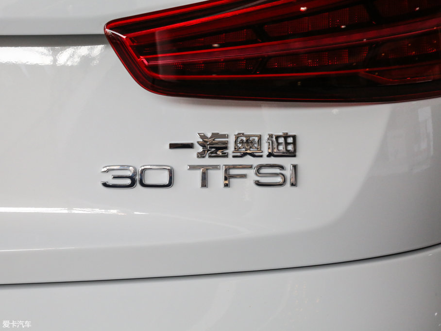 2017?yun)WQ3 30 TFSI r(sh)