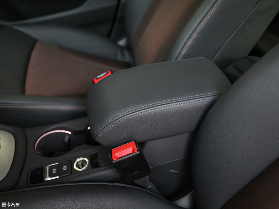 2017?yun)WQ3 30 TFSI r(sh)