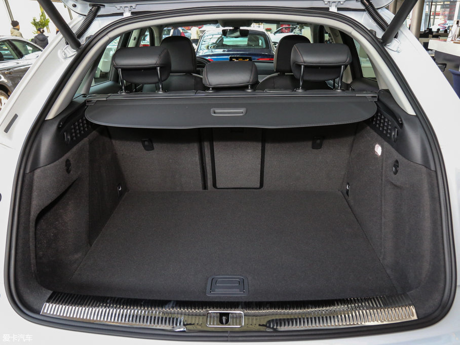 2017?yun)WQ3 30 TFSI r(sh)