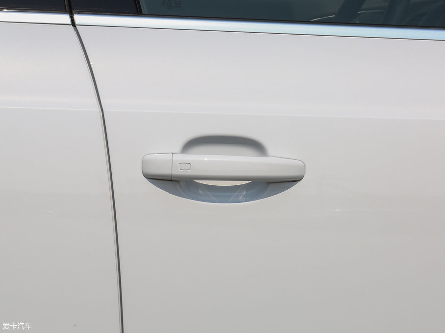 2017WQ3 35 TFSI r(sh)