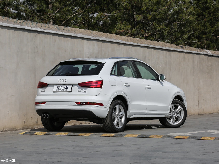 2017WQ3 35 TFSI quattro ȫrL