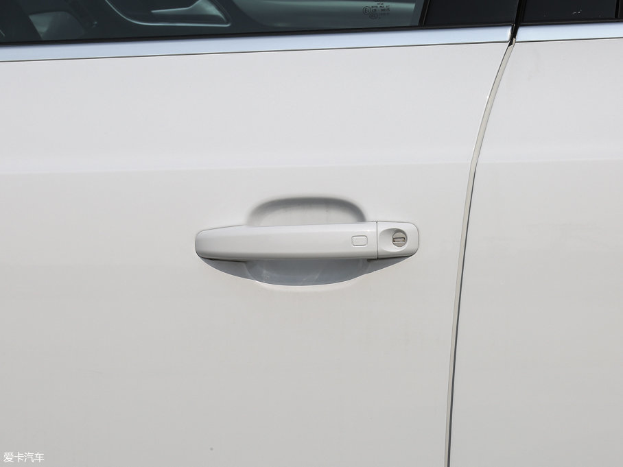 2017?yun)WQ3 35 TFSI quattro ȫr(sh)(q)L(fng)