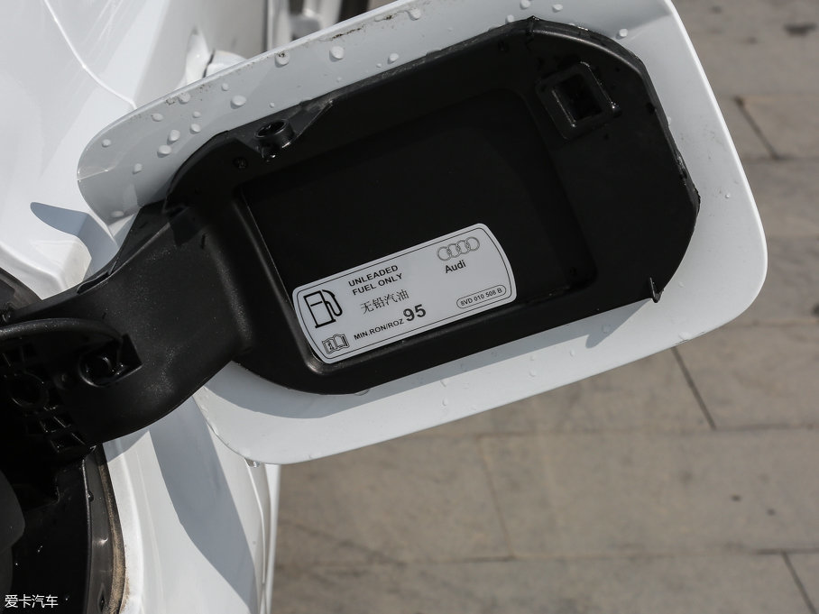 2017WQ3 35 TFSI quattro ȫr(q)L