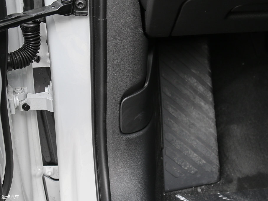 2017WQ3 35 TFSI quattro ȫr(q)L