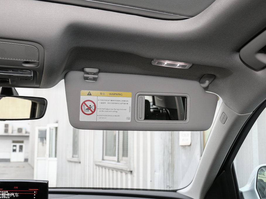 2017WQ3 35 TFSI quattro ȫrL