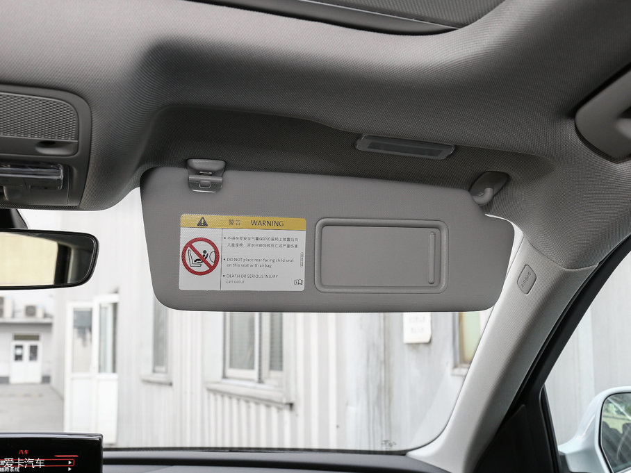 2017WQ3 35 TFSI quattro ȫrL