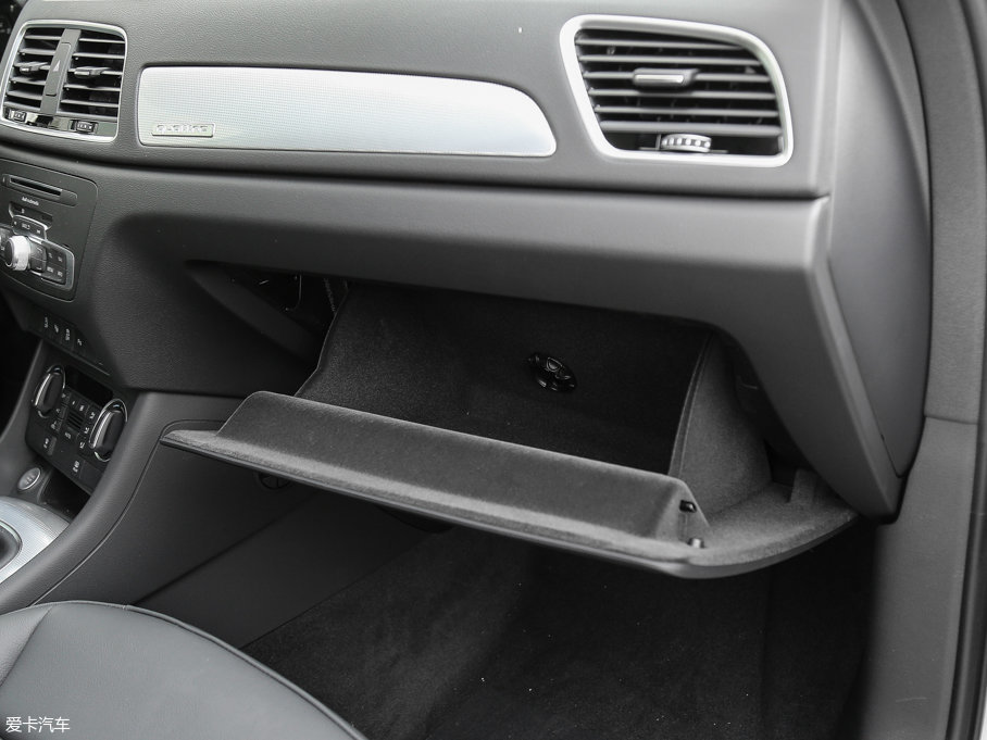 2017WQ3 35 TFSI quattro ȫrL