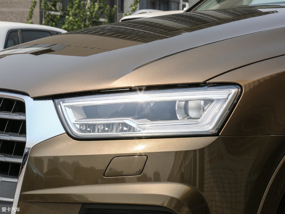 2017?yun)WQ3 30 TFSI r(sh)