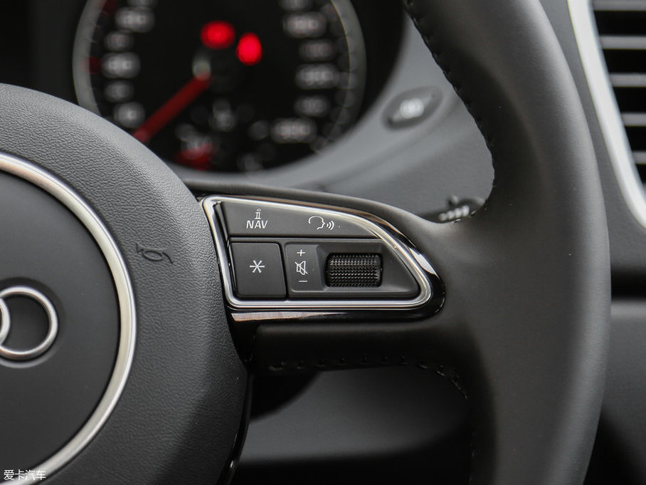 2017��W��Q3 30 TFSI �r����