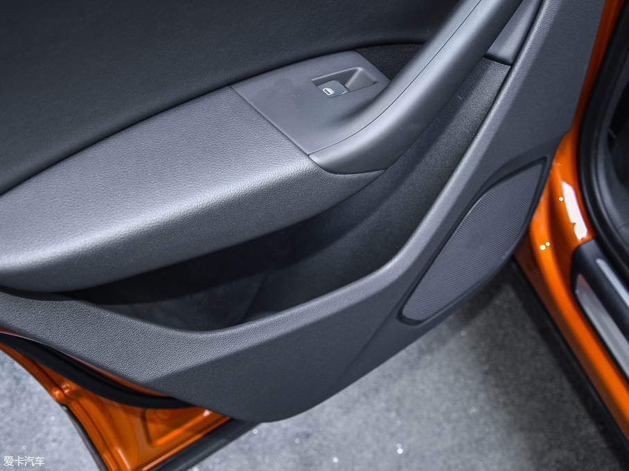 2017?yun)WQ3 30 TFSI r(sh)