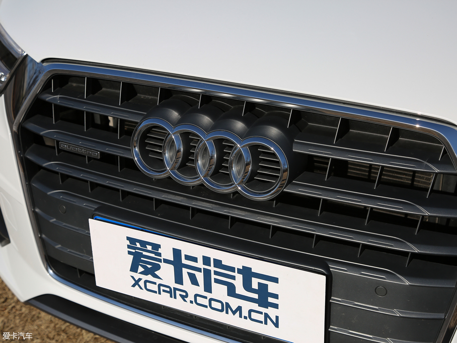 2017WQ3 40 TFSI quattro ȫr\