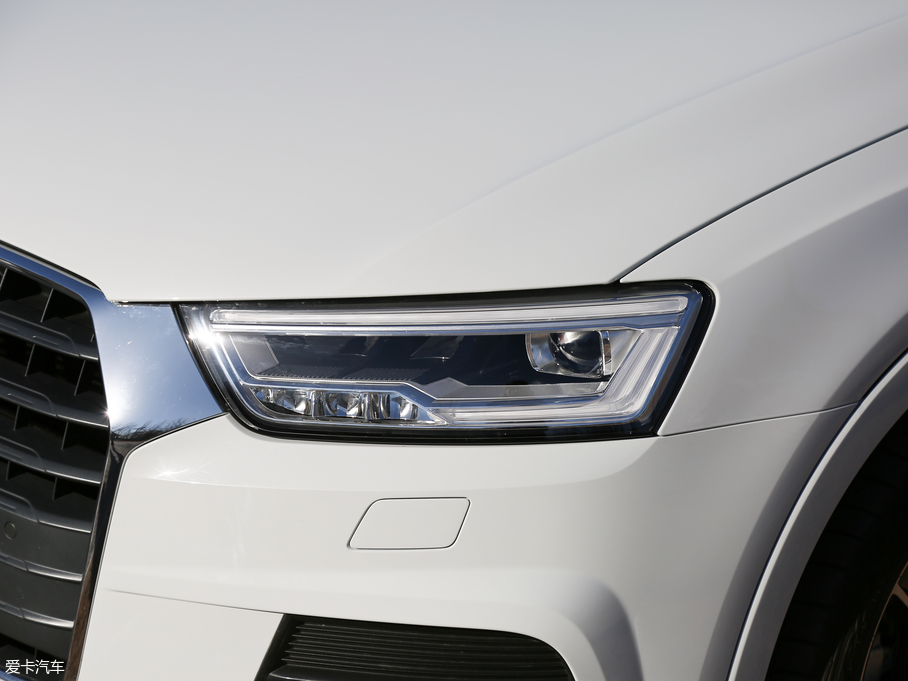 2017WQ3 40 TFSI quattro ȫr(q)\