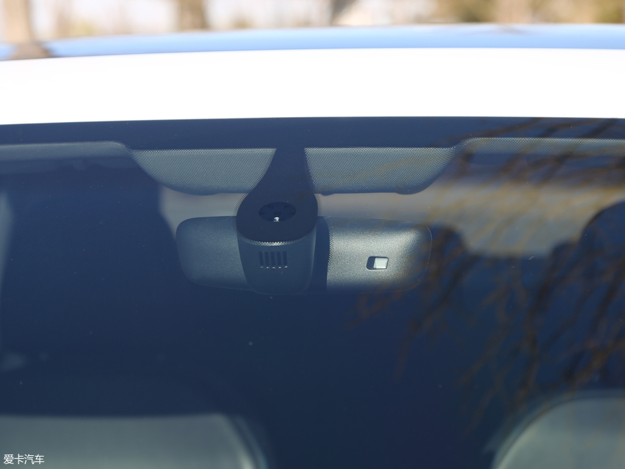 2017WQ3 40 TFSI quattro ȫr(q)\