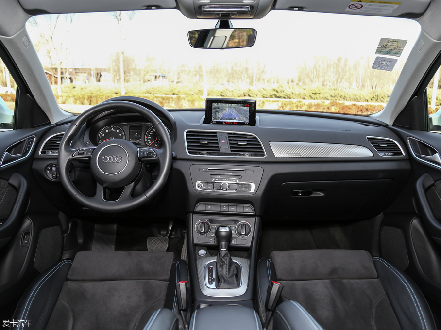 2017WQ3 40 TFSI quattro ȫr\