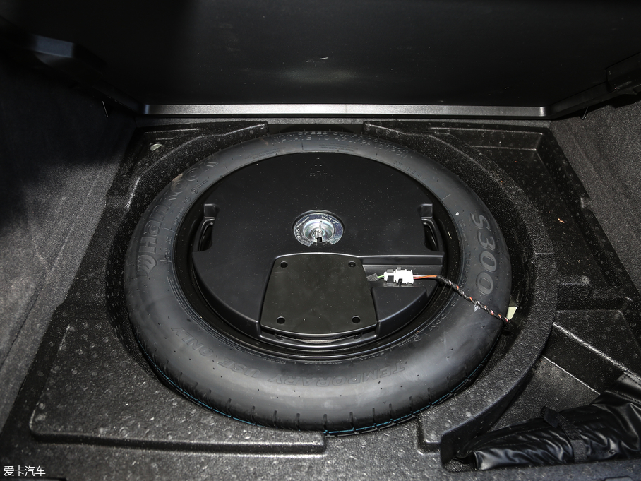 2017WQ3 40 TFSI quattro ȫr\