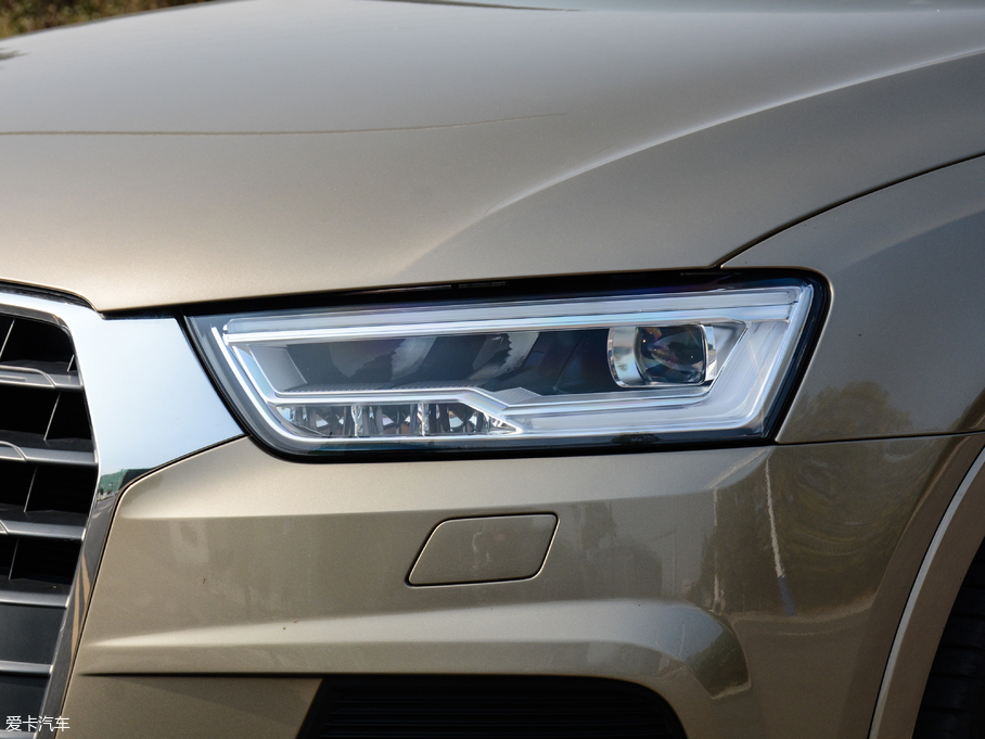 2017WQ3 40 TFSI quattro ȫrL