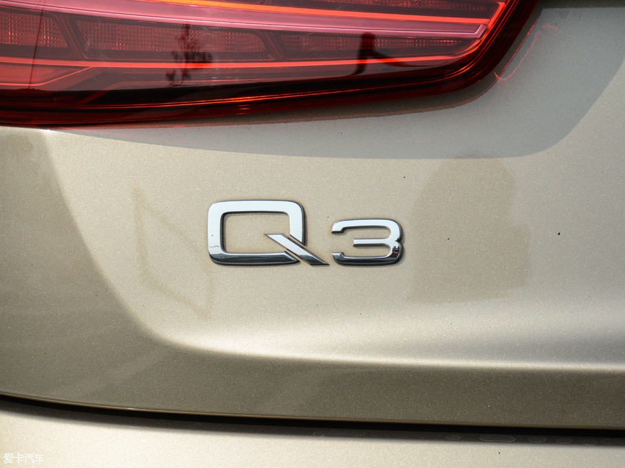 2017WQ3 40 TFSI quattro ȫrL