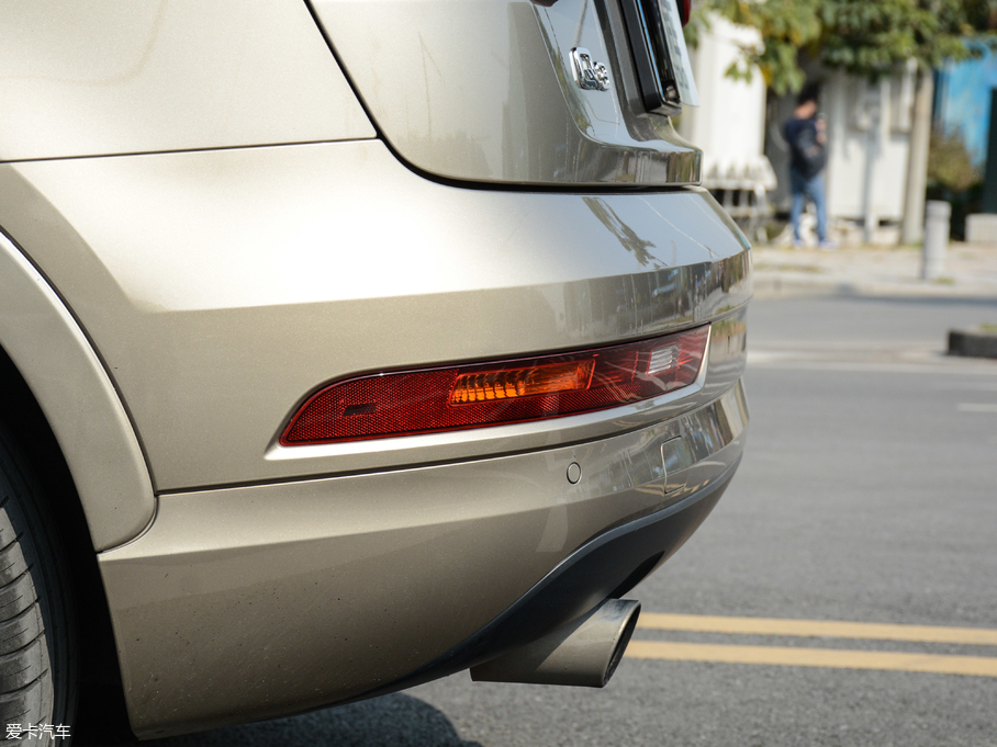 2017WQ3 40 TFSI quattro ȫrL