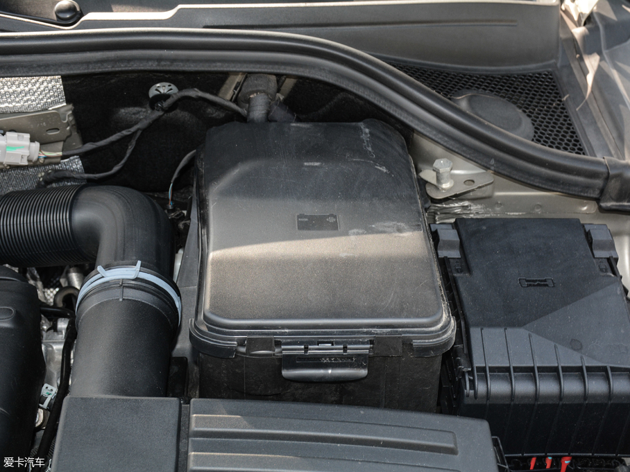 2017WQ3 40 TFSI quattro ȫrL