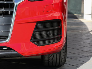 201740 TFSI quattro ȫr\ ǰF