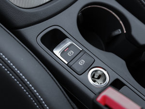 201740 TFSI quattro ȫr(q)\ v܇Ƅ