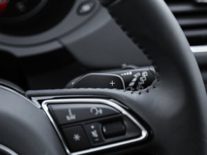 201740 TFSI quattro ȫr(q)\ п؅^(q)