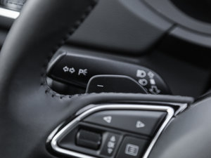 201740 TFSI quattro ȫr(q)\ п؅^(q)