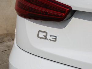 201735 TFSI quattro ȫrL ^