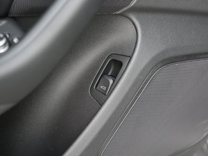 201735 TFSI quattro ȫrL g