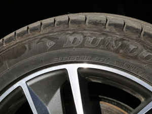 201740 TFSI quattro ȫr\ ݆̥ߴ