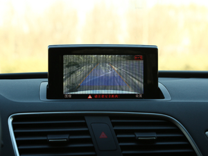 201740 TFSI quattro ȫr\ п؅^