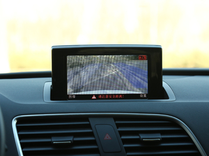 201740 TFSI quattro ȫr\ п؅^