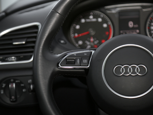 201740 TFSI quattro ȫr\ п؅^