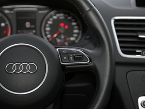 201740 TFSI quattro ȫr\ п؅^