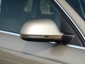 201740 TFSI quattro ȫrL ^