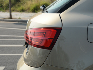 201740 TFSI quattro ȫr(q)L(fng) (ji)^