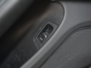 201740 TFSI quattro ȫrL g