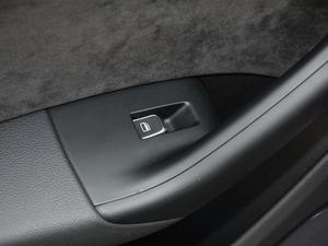 201740 TFSI quattro ȫrL g